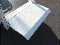 日野デュトロ平ボディ小型（2t・3t）[写真24]