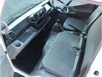 日野デュトロ平ボディ小型（2t・3t）[写真32]