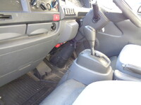 いすゞエルフアルミバン小型（2t・3t）[写真24]