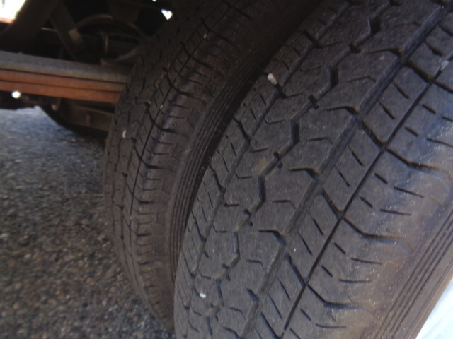 いすゞエルフアルミバン小型（2t・3t）[写真05]