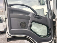 UDトラックスコンドルアルミウイング中型（4t）[写真17]