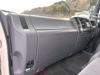 UDトラックスコンドルアルミウイング中型（4t）[写真20]