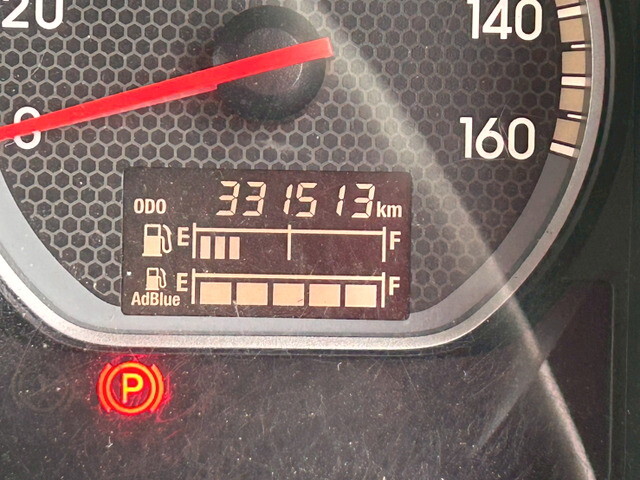 UDトラックスコンドルアルミウイング中型（4t）[写真24]