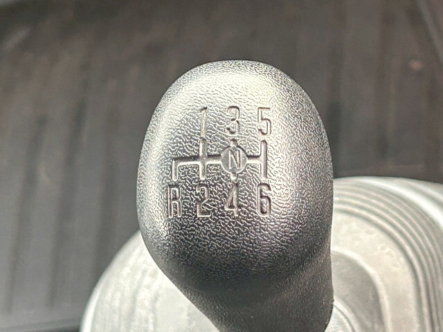 UDトラックスコンドルアルミウイング中型（4t）[写真28]