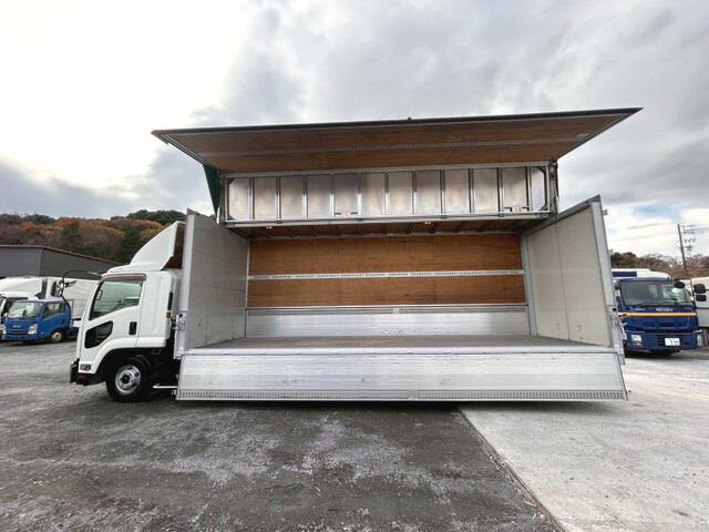 UDトラックスコンドルアルミウイング中型（4t）[写真06]