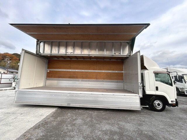 UDトラックスコンドルアルミウイング中型（4t）[写真08]