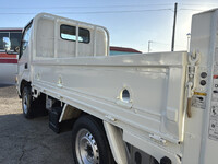 トヨタダイナ平ボディ小型（2t・3t）[写真13]