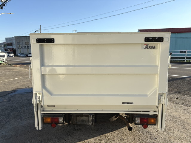 トヨタダイナ平ボディ小型（2t・3t）[写真20]