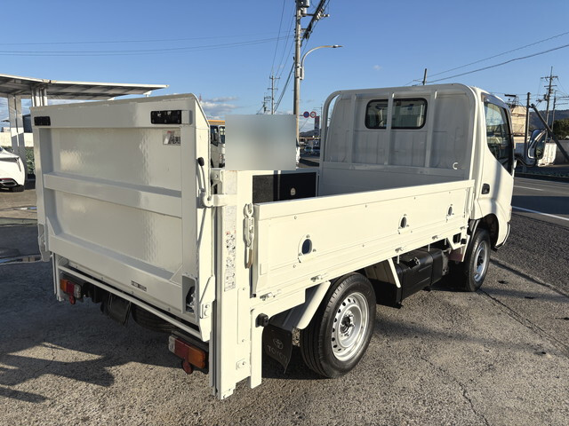 トヨタダイナ平ボディ小型（2t・3t）[写真07]