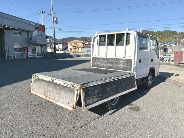 マツダタイタンダブルキャブ（Wキャブ）小型（2t・3t）[写真11]