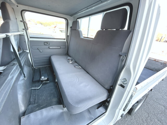 マツダタイタンダブルキャブ（Wキャブ）小型（2t・3t）[写真28]