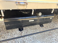 三菱ふそうキャンターアルミブロック小型（2t・3t）[写真30]