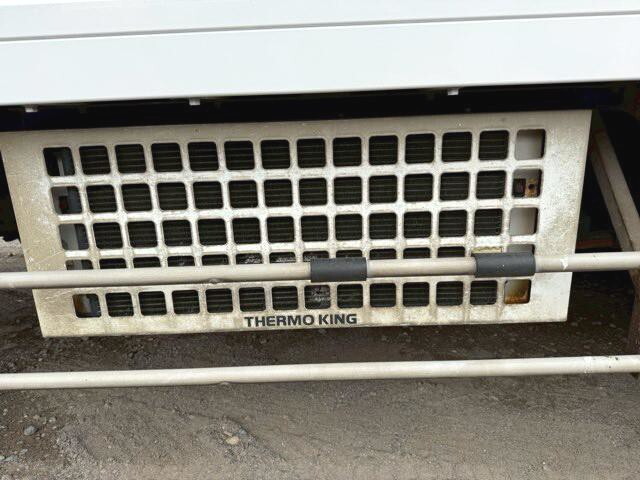 いすゞエルフ冷凍車（冷蔵車）小型（2t・3t）[写真22]