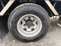 いすゞエルフ冷凍車（冷蔵車）小型（2t・3t）[写真28]