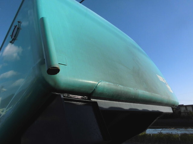 いすゞエルフパッカー車（塵芥車）小型（2t・3t）[写真11]