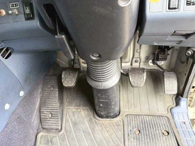 日野プロフィアセルフローダー大型（10t）[写真20]