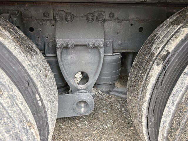 日野プロフィアセルフローダー大型（10t）[写真28]