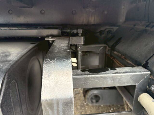 日野プロフィアセルフローダー大型（10t）[写真30]