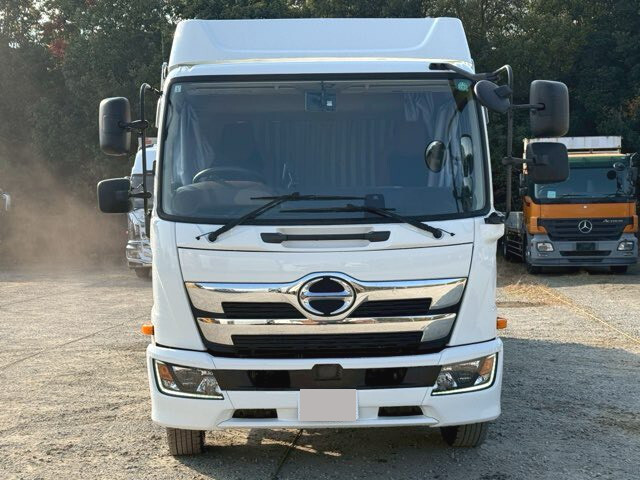 日野レンジャーアルミブロック中型（4t）[写真03]