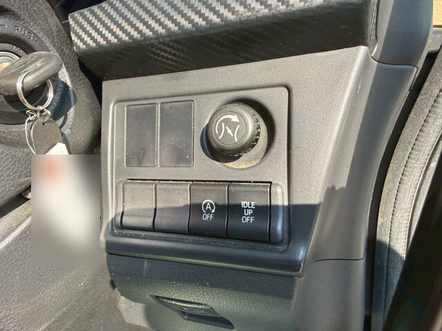 日野レンジャーアルミブロック中型（4t）[写真32]