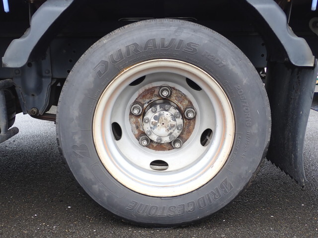 いすゞエルフ平ボディ小型（2t・3t）[写真25]