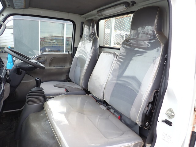 いすゞエルフ平ボディ小型（2t・3t）[写真34]