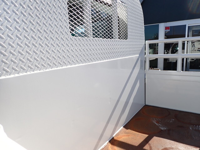 いすゞエルフ平ボディ小型（2t・3t）[写真07]