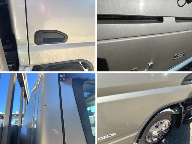 三菱ふそうキャンター平ボディ小型（2t・3t）[写真38]