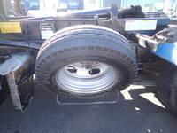 三菱ふそうキャンターコンテナ専用車小型（2t・3t）[写真25]