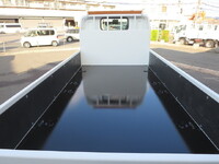 三菱キャンター平ボディ小型（2t・3t）[写真11]