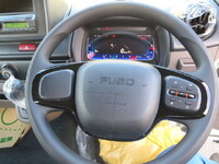 三菱キャンター平ボディ小型（2t・3t）[写真37]