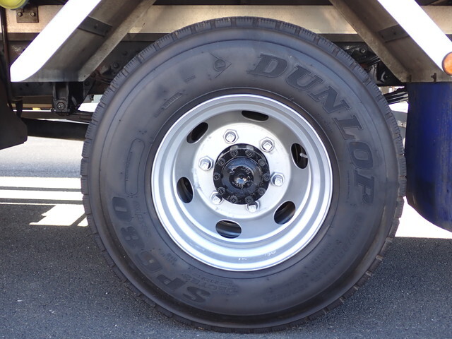 三菱ふそうファイター冷凍車（冷蔵車）中型（4t）[写真24]