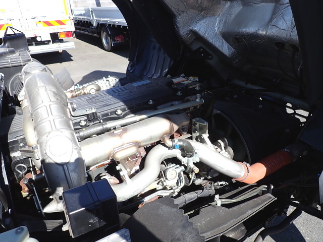 三菱ふそうファイター冷凍車（冷蔵車）中型（4t）[写真37]