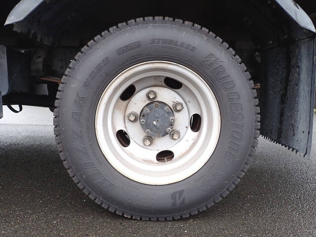 三菱ふそうキャンタークレーン4段小型（2t・3t）[写真18]