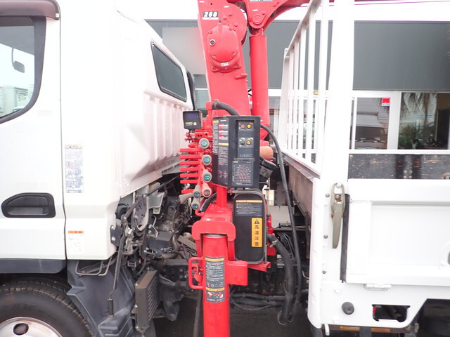 三菱ふそうキャンタークレーン4段小型（2t・3t）[写真07]