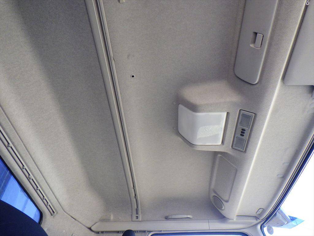 三菱ふそうスーパーグレートチップ運搬車大型（10t）[写真21]