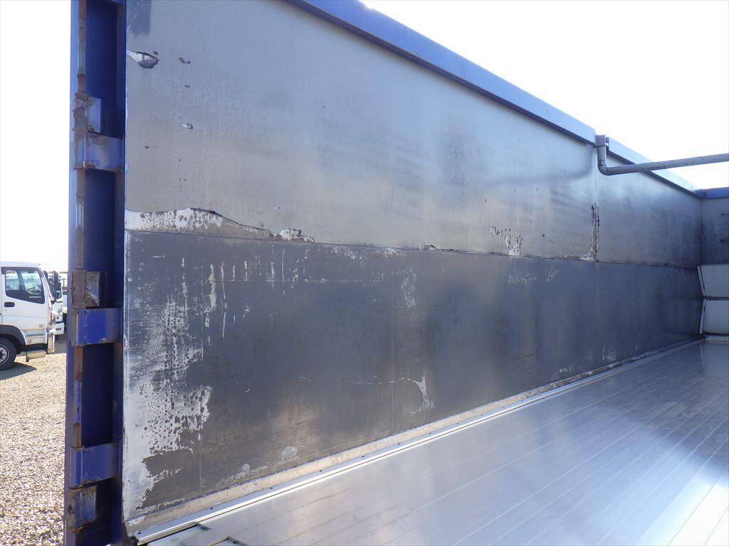 三菱ふそうスーパーグレートチップ運搬車大型（10t）[写真09]