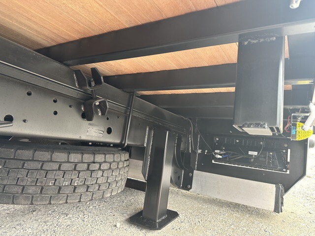 日野レンジャーセルフクレーン3段中型（4t）[写真17]