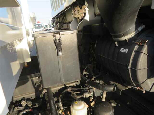 いすゞフォワードダンプ中型（4t）[写真19]