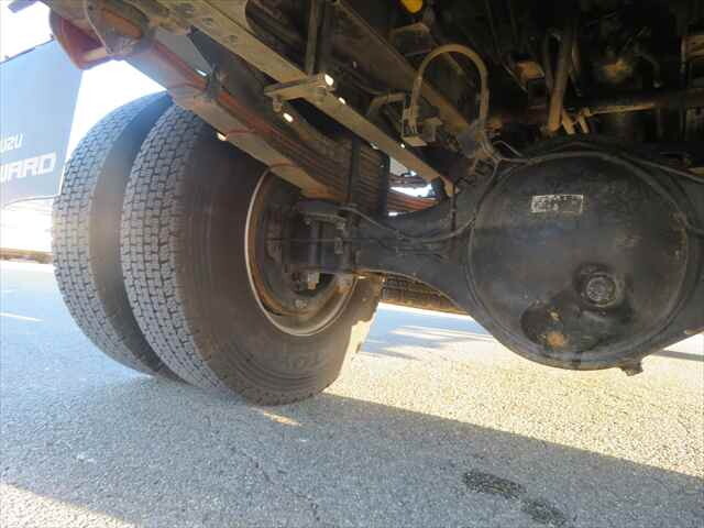 いすゞフォワードダンプ中型（4t）[写真20]