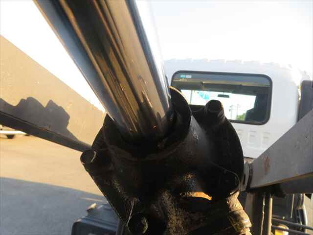 いすゞフォワードダンプ中型（4t）[写真24]