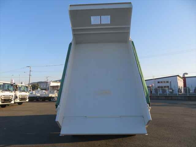 いすゞフォワードダンプ中型（4t）[写真27]