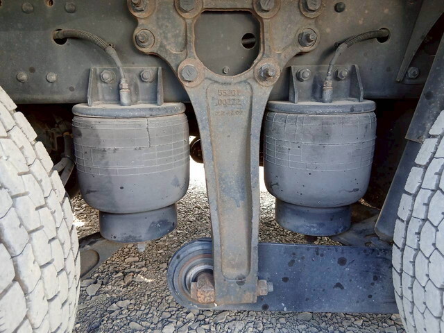 UDトラックスその他の車種アルミウイング大型（10t）[写真14]