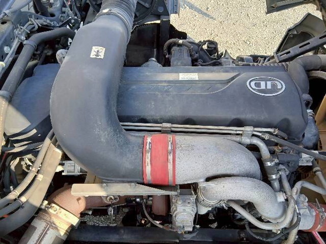 UDトラックスその他の車種アルミウイング大型（10t）[写真18]