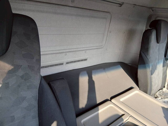 UDトラックスその他の車種アルミウイング大型（10t）[写真23]