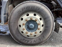 いすゞギガバルク車（粉粒体運搬車）大型（10t）[写真12]