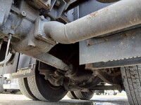 いすゞギガバルク車（粉粒体運搬車）大型（10t）[写真17]