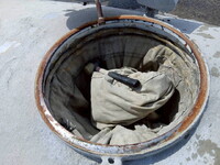 いすゞギガバルク車（粉粒体運搬車）大型（10t）[写真24]