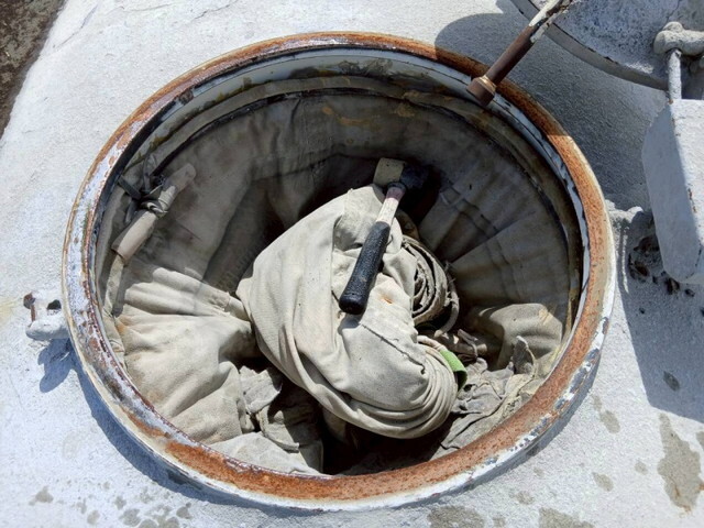 いすゞギガバルク車（粉粒体運搬車）大型（10t）[写真24]