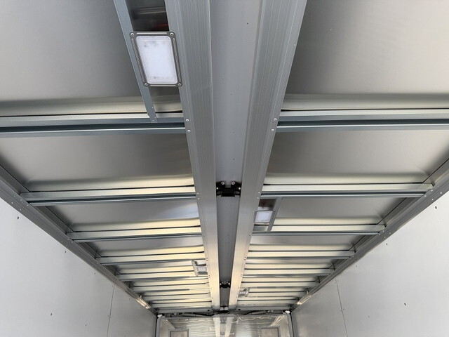 日野レンジャーアルミウイング増トン（6t・8t）[写真10]